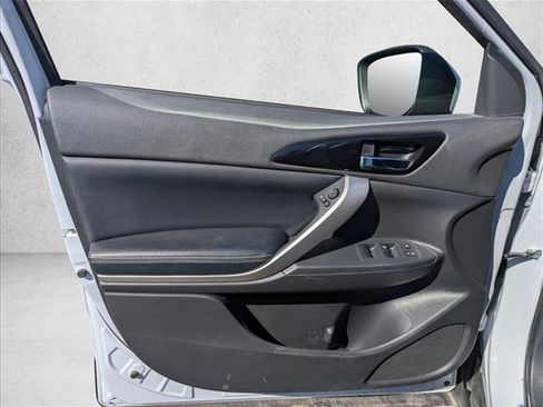 Used 2024 Mitsubishi Eclipse Cross SE image 22