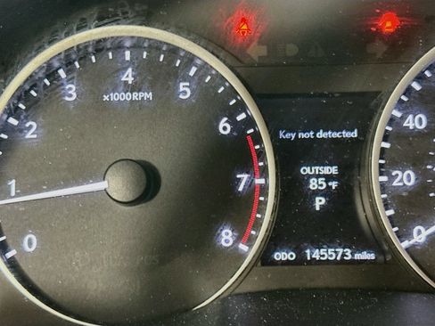 Used 2014 Lexus ES 350 w/ Luxury Package FWD image 16