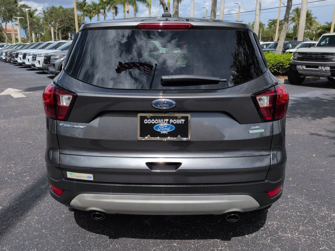Used 2019 Ford Escape SE FWD image 5