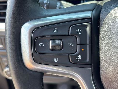 Used 2023 Chevrolet Tahoe Premier AWD/4WD image 20