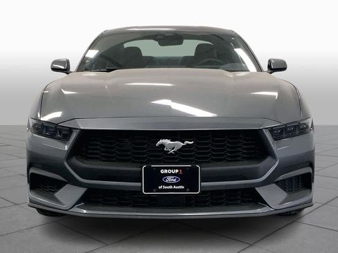 New 2025 Ford Mustang Coupe image 4