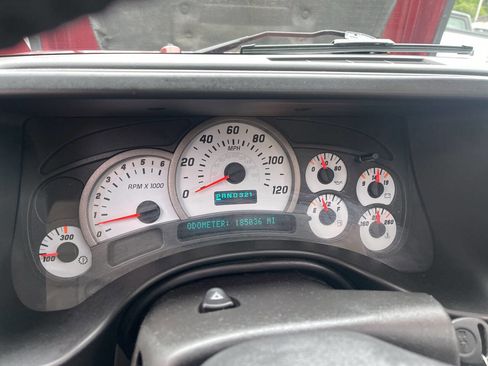 Used 2003 HUMMER H2 w/ Preferred Equipment Group image 10