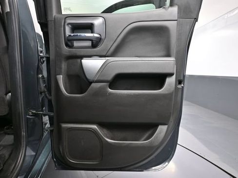 Used 2018 Chevrolet Silverado 1500 LT w/ All Star Edition AWD/4WD image 38
