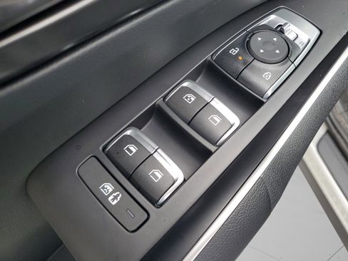 New 2026 Kia Sorento S image 17