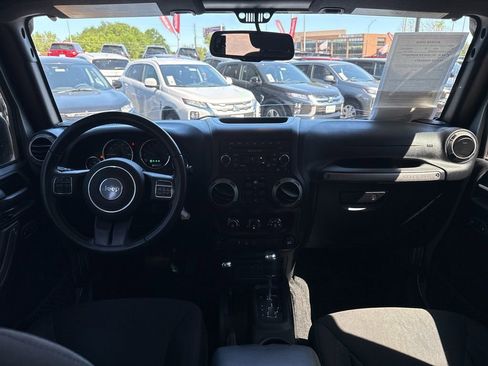 Used 2016 Jeep Wrangler Unlimited Sport w/ Quick Order Package 24S AWD/4WD image 31