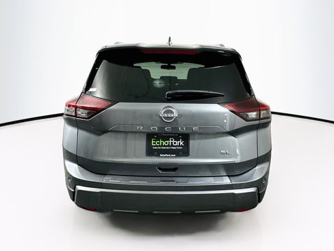Used 2024 Nissan Rogue SL w/ SL Premium Package FWD image 7