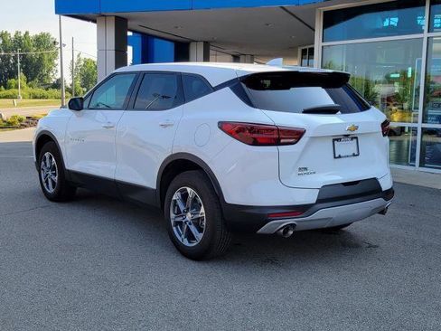 Used 2023 Chevrolet Blazer LT w/ Driver Confidence Package image 4