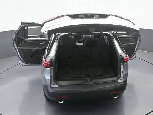 Used 2023 Chevrolet Traverse LT FWD image 70