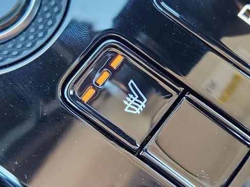 New 2025 Kia Niro EX image 22