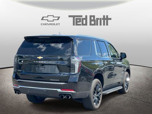 Used 2025 Chevrolet Tahoe Premier AWD/4WD image 4