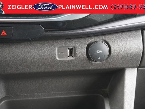 Used 2024 Ford Transit 350 XLT RWD image 22