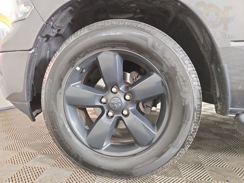 Certified 2019 RAM 1500 Big Horn image 33