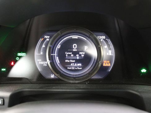 Used 2022 Lexus ES 300h F Sport image 22