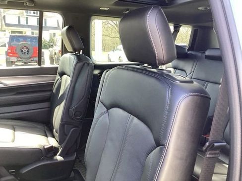 New 2026 Jeep Grand Wagoneer L Limited AWD/4WD image 20