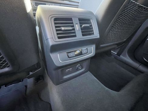 Certified 2024 Audi Q5 2.0T Premium w/ Convenience Package image 16