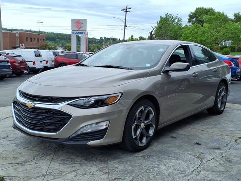 Used 2023 Chevrolet Malibu LT w/ Driver Confidence Package FWD image 5