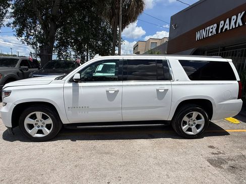 Used 2016 Chevrolet Suburban LT RWD image 5