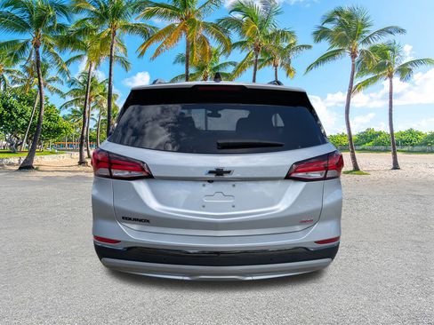 Certified 2022 Chevrolet Equinox RS w/ RS Leather Package FWD image 5