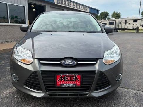 Used 2012 Ford Focus SE FWD image 8