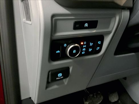 New 2025 Ford F150 XLT w/ Equipment Group 302A MID image 19