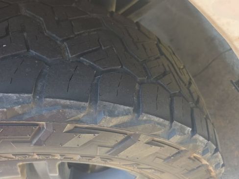 Used 2023 Ford F150 Lariat AWD/4WD image 8