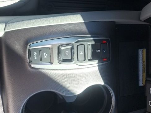 Used 2023 Honda Ridgeline RTL-E image 18