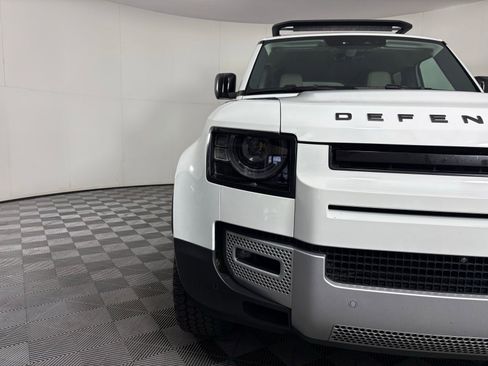 Used 2024 Land Rover Defender 110 S AWD/4WD image 2