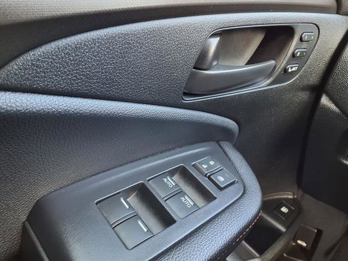 Certified 2025 Honda Ridgeline TrailSport image 10