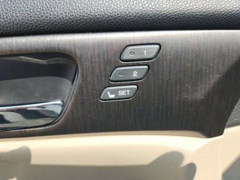 Used 2014 Honda Accord EX-L image 25