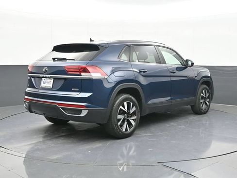 Used 2022 Volkswagen Atlas Cross Sport SE AWD/4WD image 14