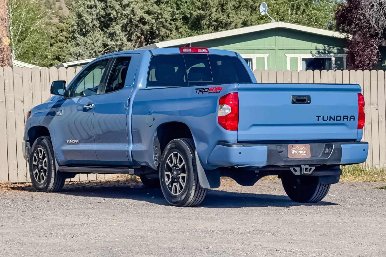 Used 2021 Toyota Tundra Limited w/ Limited Premium Package AWD/4WD image 6