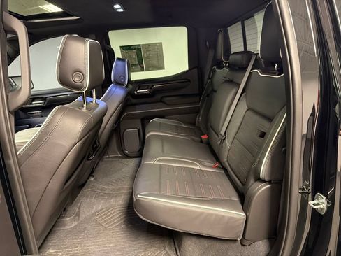 Used 2023 GMC Sierra 1500 AT4X w/ AT4X AEV Edition AWD/4WD image 31