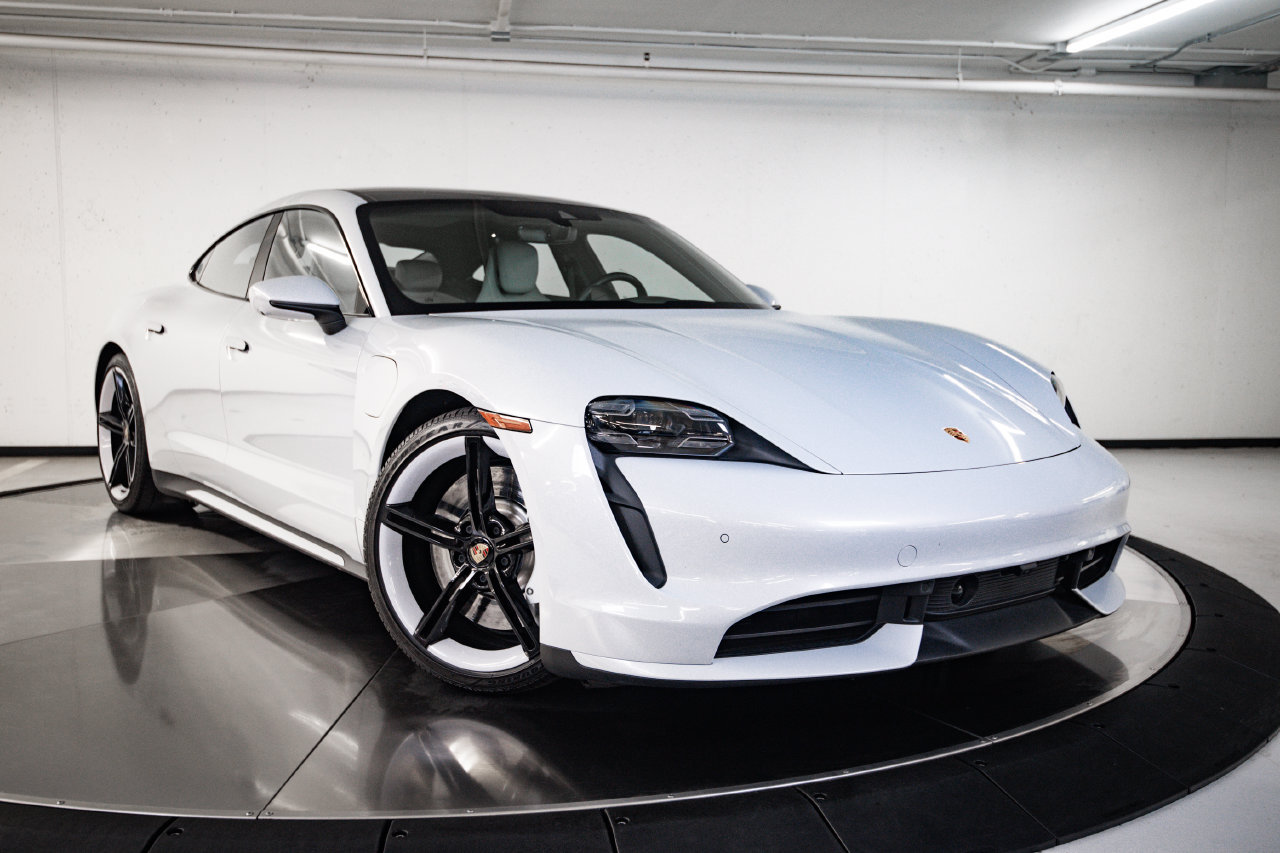 Certified 2022 Porsche Taycan Turbo AWD/4WD image 9