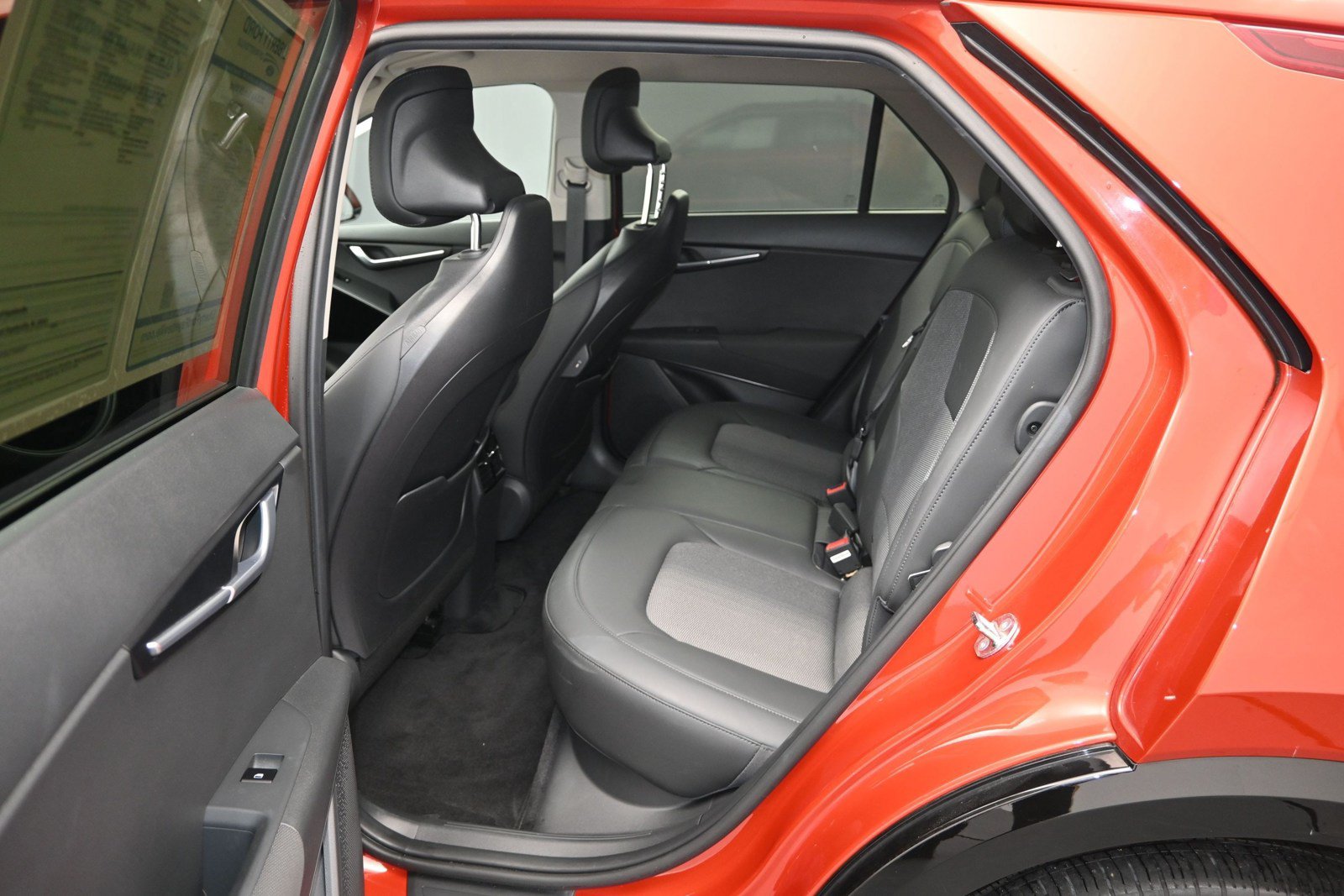 Used 2023 Kia Niro Wind FWD image 18