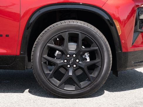 New 2026 Chevrolet Traverse RS image 11