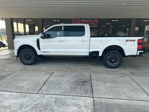 New 2026 Ford F250 Platinum image 29