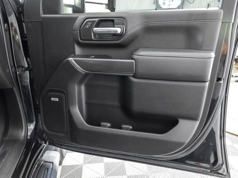 Used 2022 GMC Sierra 2500 AT4 w/ AT4 Premium Plus Package AWD/4WD image 46