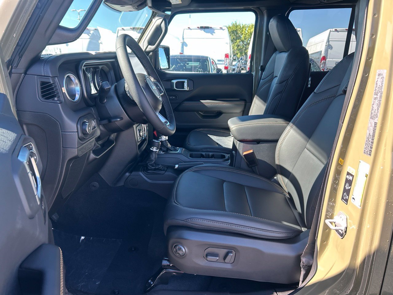 New 2027 Jeep Wrangler Unlimited Sahara AWD/4WD image 10
