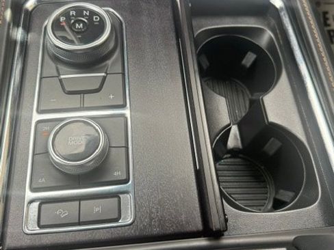 Used 2023 Ford Expedition Platinum AWD/4WD image 15