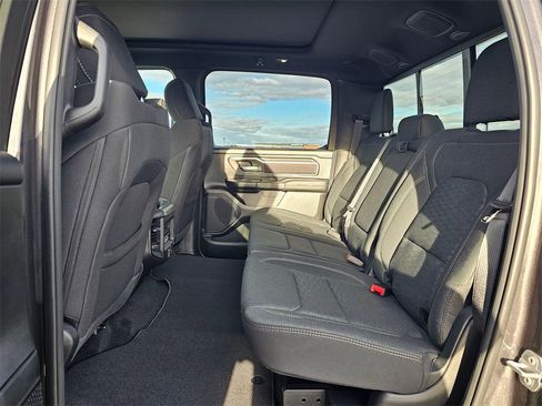 New 2026 RAM 1500 4x4 Crew Cab image 13
