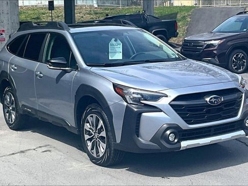 Certified 2025 Subaru Outback Limited XT AWD/4WD image 19