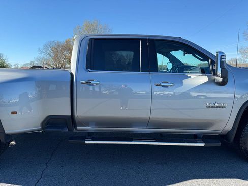 Used 2025 Chevrolet Silverado 3500 LTZ w/ LTZ Texas Edition AWD/4WD image 52