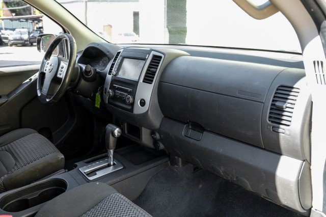 Used 2019 Nissan Frontier SV RWD image 12