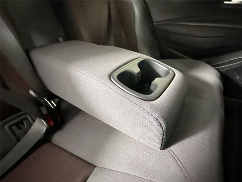 Certified 2024 Toyota Corolla SE w/ Convenience Package image 37