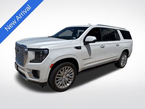 Used 2024 GMC Yukon XL Denali w/ Denali Reserve Package AWD/4WD image 1
