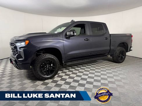 Used 2024 Chevrolet Silverado 1500 LT Trail Boss w/ Convenience Package II AWD/4WD image 1