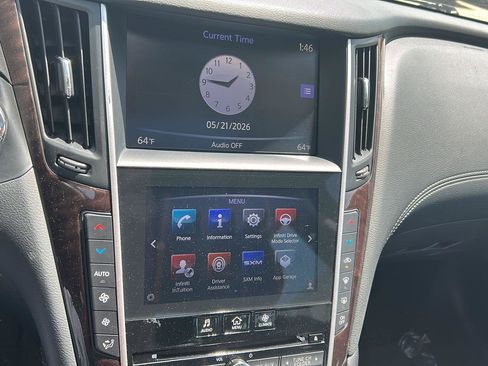 Used 2019 INFINITI Q50 Luxe w/ Cargo Package (L96) RWD image 8