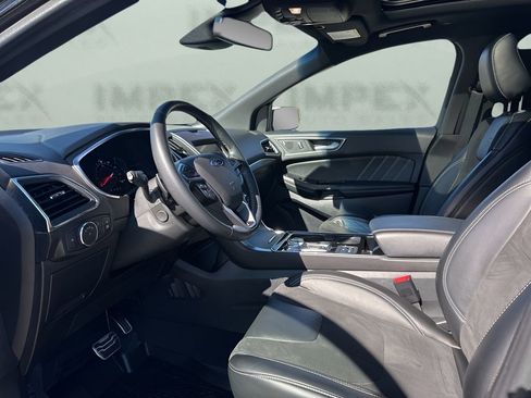 Used 2020 Ford Edge ST w/ Equipment Group 401A image 9