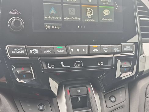 Used 2024 Honda Odyssey Sport image 21
