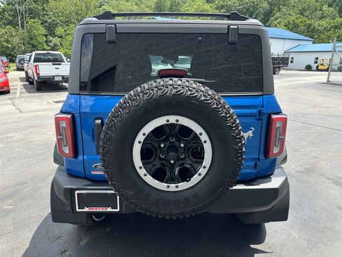 Used 2022 Ford Bronco Big Bend w/ Sasquatch Package AWD/4WD image 6